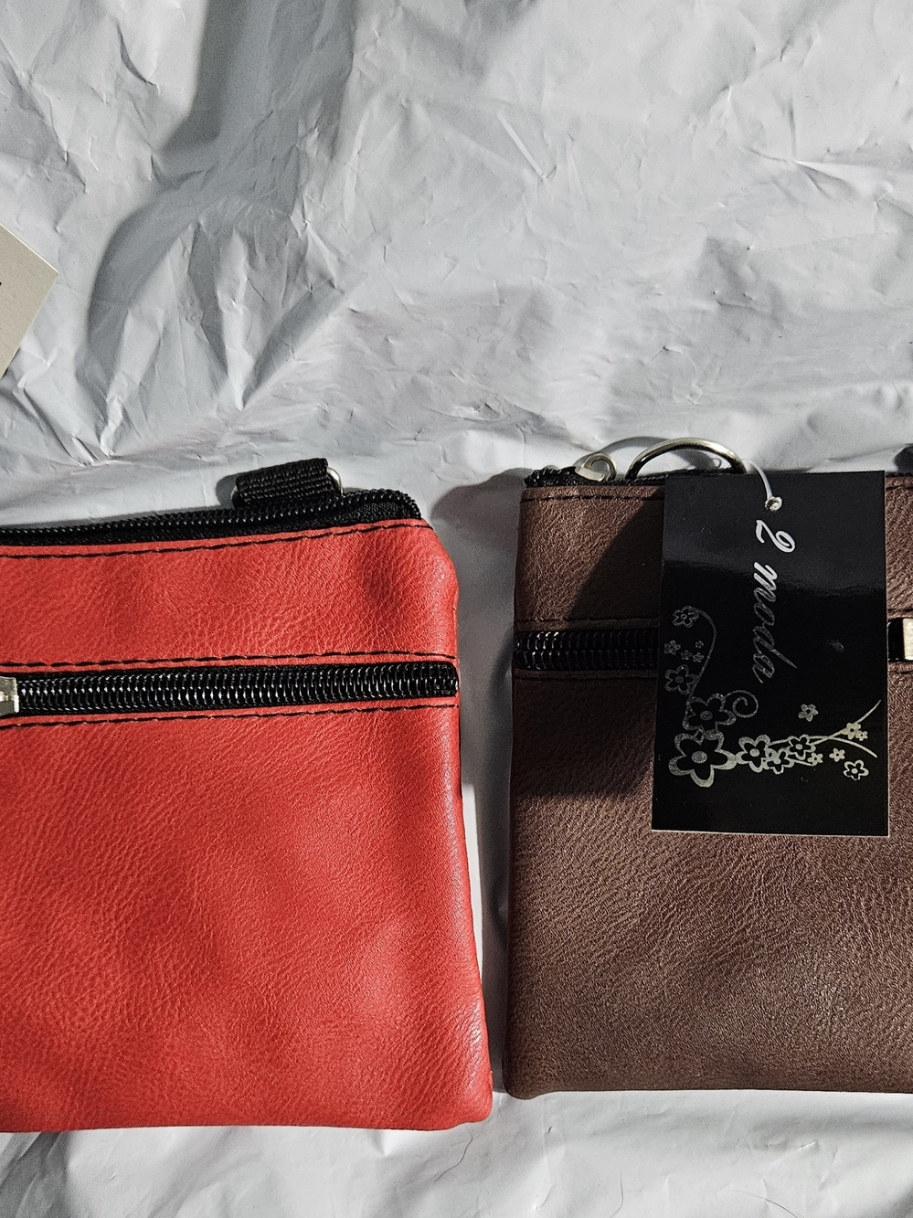 Red and Brown Dual Zip Crossbody with detachaw